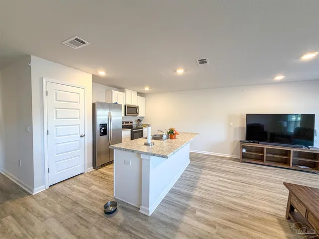 $1,900 | 4425 Redbay Court, Pace, FL 32571