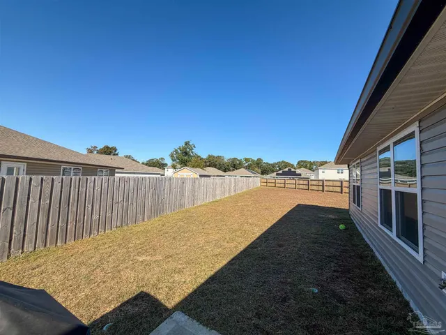 $1,900 | 4425 Redbay Court, Pace, FL 32571