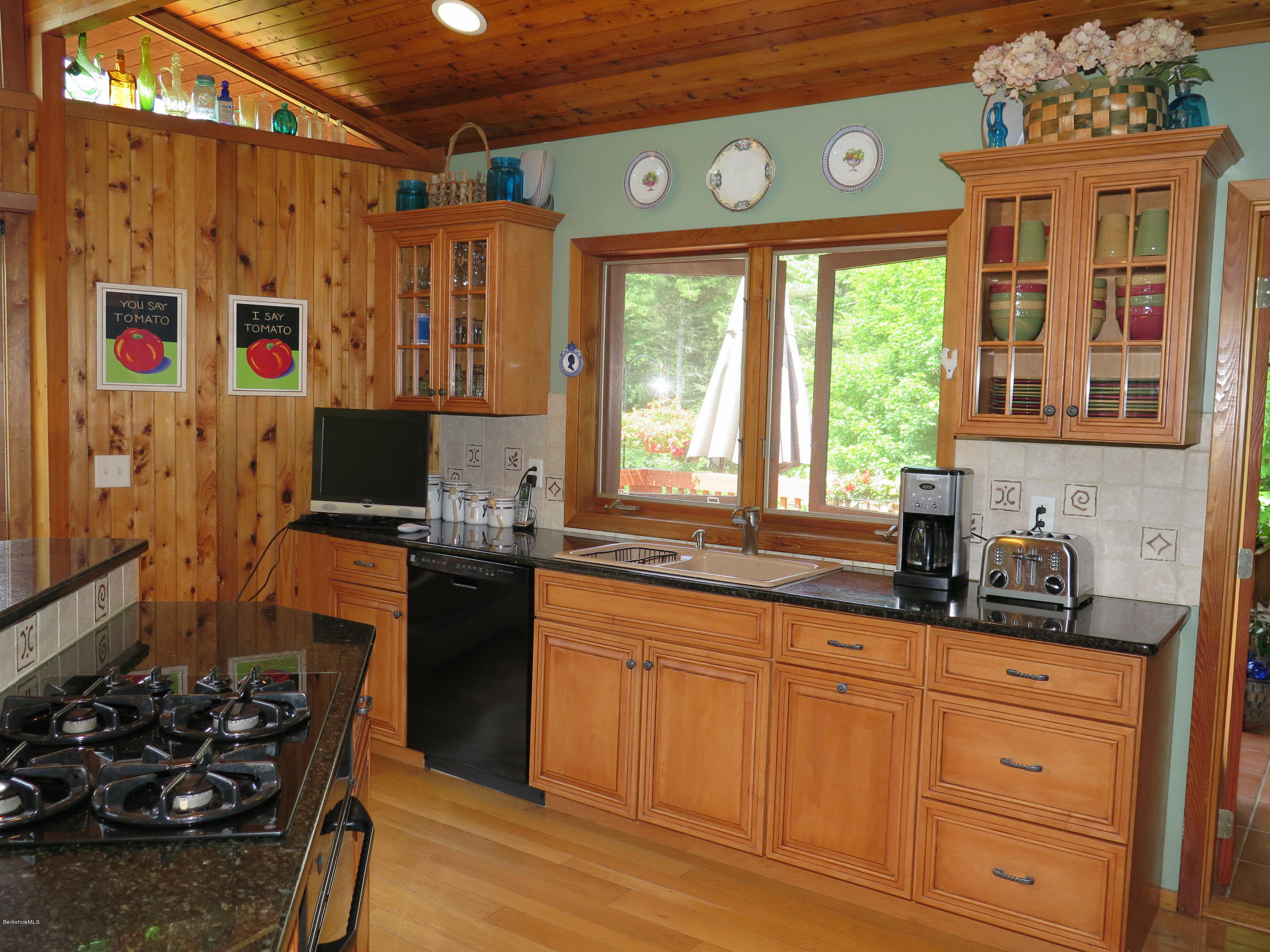 9 Blunt Road Egremont, MA 01230 - Photo 4 of 60 Kitchen