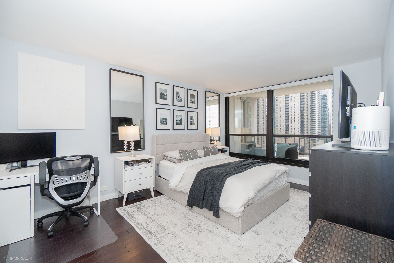 1030 North State Street, Unit 8J Chicago, IL 60610 - Photo 11 of 18