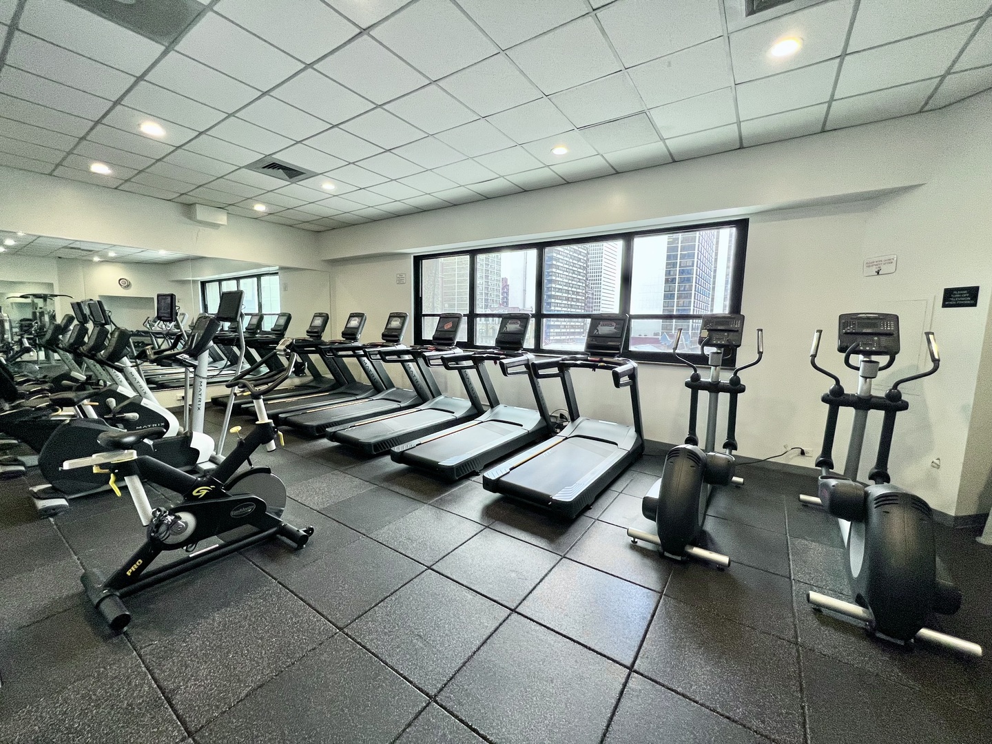 1030 North State Street, Unit 8J Chicago, IL 60610 - Photo 18 of 18