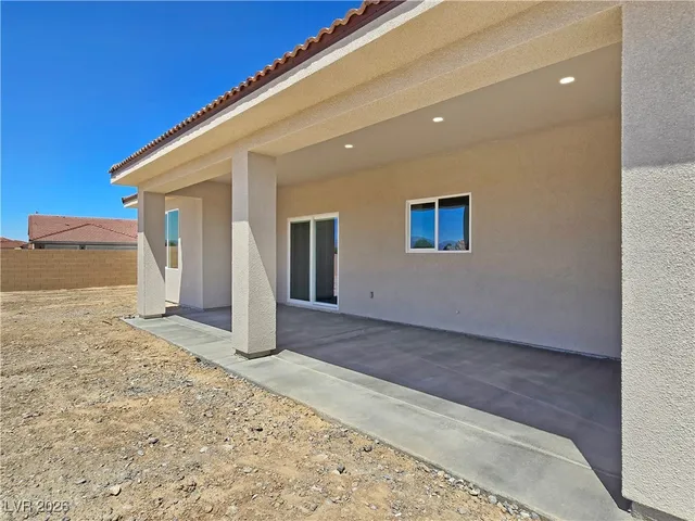$489,900 | 6920 Longmeadow Drive, Pahrump, NV 89061