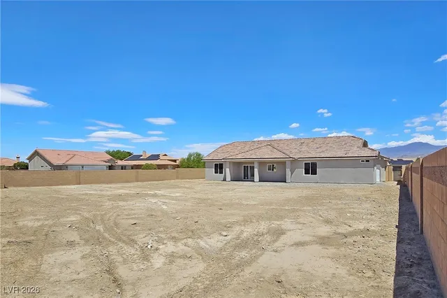$489,900 | 6920 Longmeadow Drive, Pahrump, NV 89061