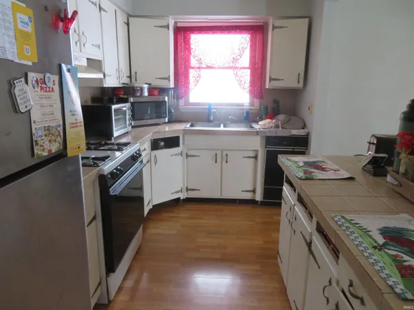 $169,900 | 1228 Meadowbrook Drive, Kokomo, IN 46902