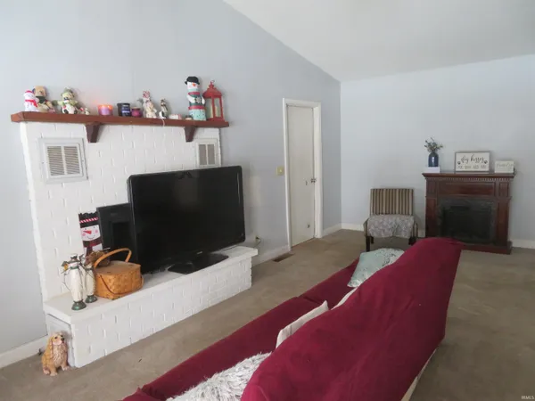 $169,900 | 1228 Meadowbrook Drive, Kokomo, IN 46902