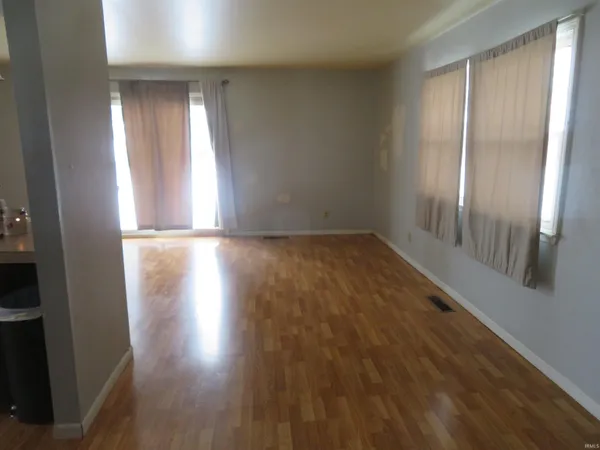 $169,900 | 1228 Meadowbrook Drive, Kokomo, IN 46902