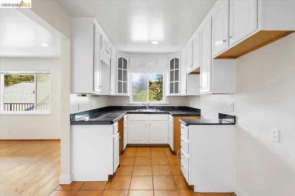 $1,675,000 | 31 Croxton Avenue, Oakland, CA 94611