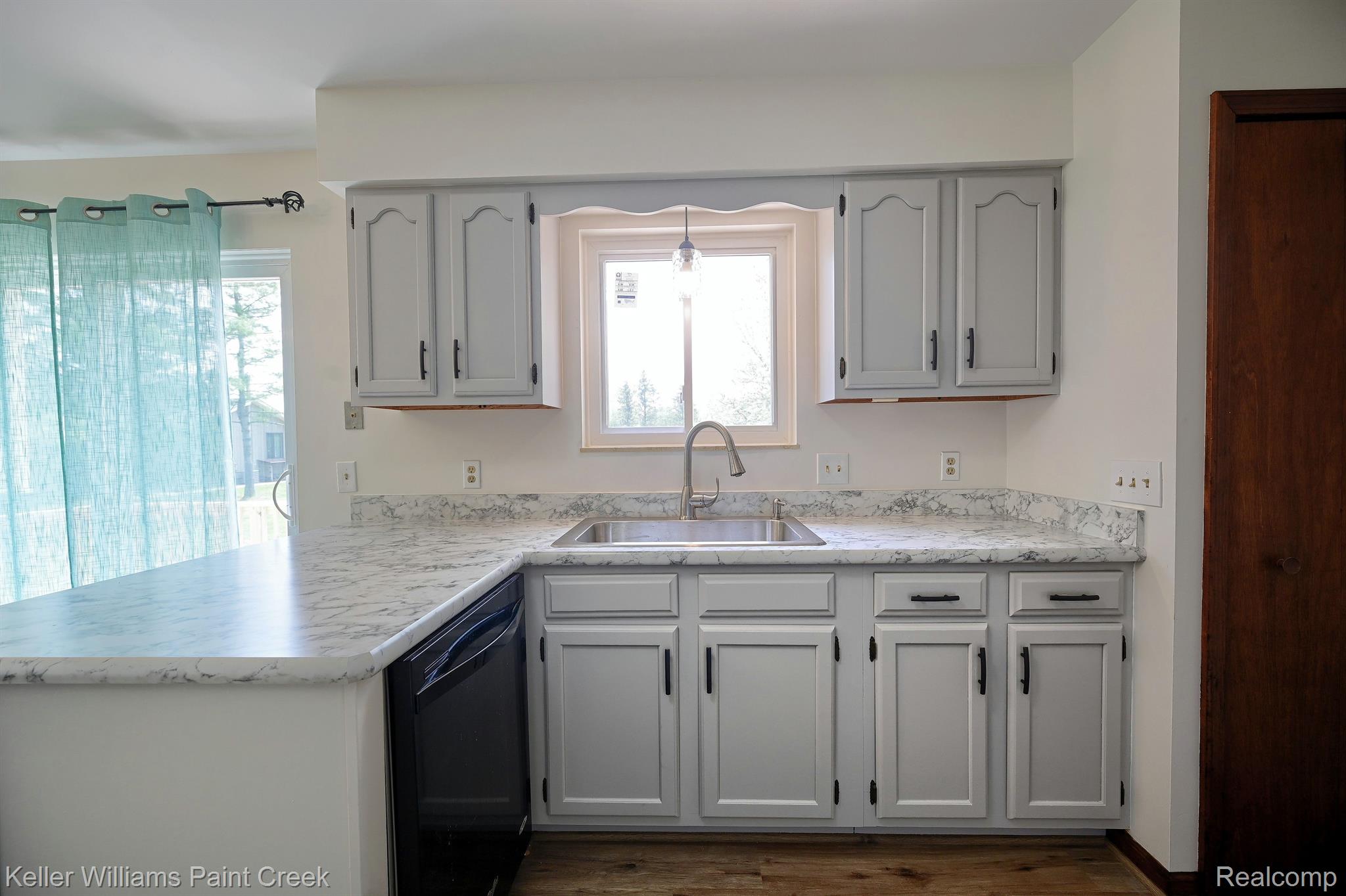 2036 Bone Road Holly, MI 48442 - Photo 9 of 32 Gallery Image 9