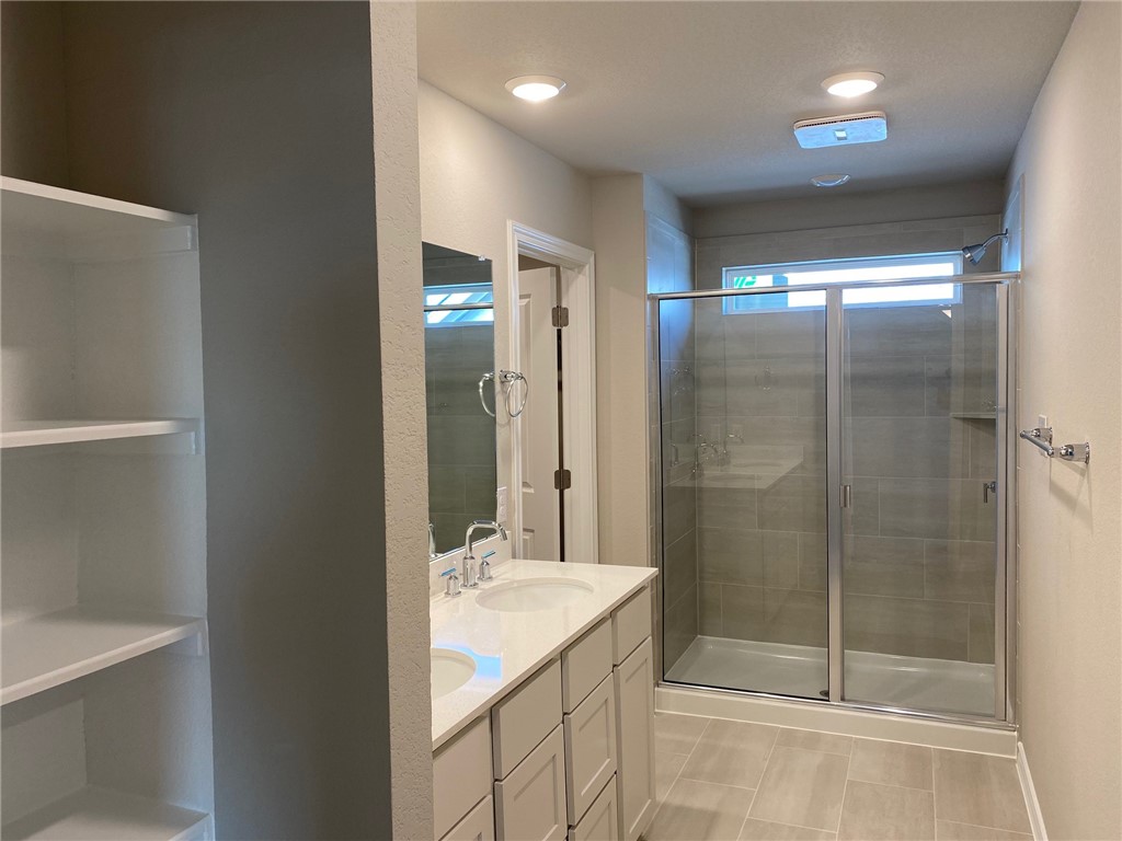 670 Pepperbark Loop Buda, TX 78610 - Photo 20 of 24