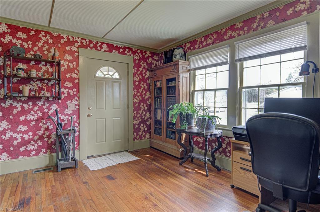 1719 Boones Cave Road Lexington, NC 27295 - Photo 20 of 36 Gallery Image 20
