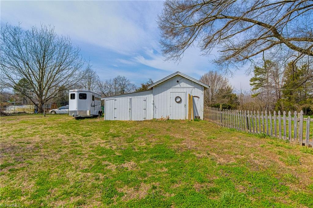 1719 Boones Cave Road Lexington, NC 27295 - Photo 34 of 36 Gallery Image 34