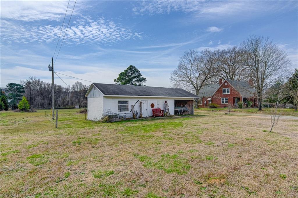 1719 Boones Cave Road Lexington, NC 27295 - Photo 35 of 36 Gallery Image 35