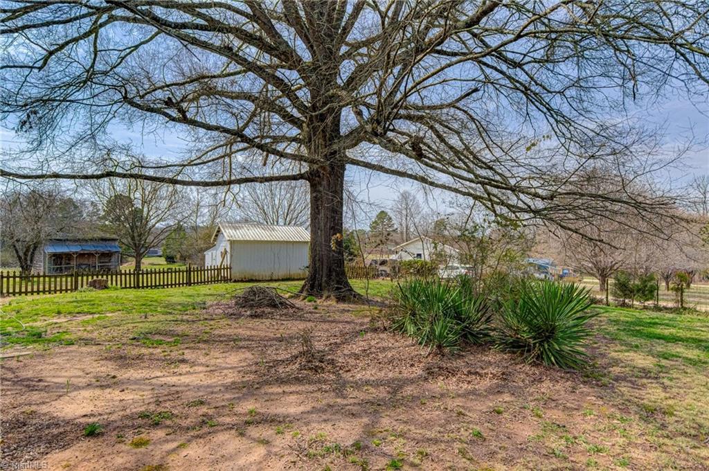 1719 Boones Cave Road Lexington, NC 27295 - Photo 36 of 36 Gallery Image 36