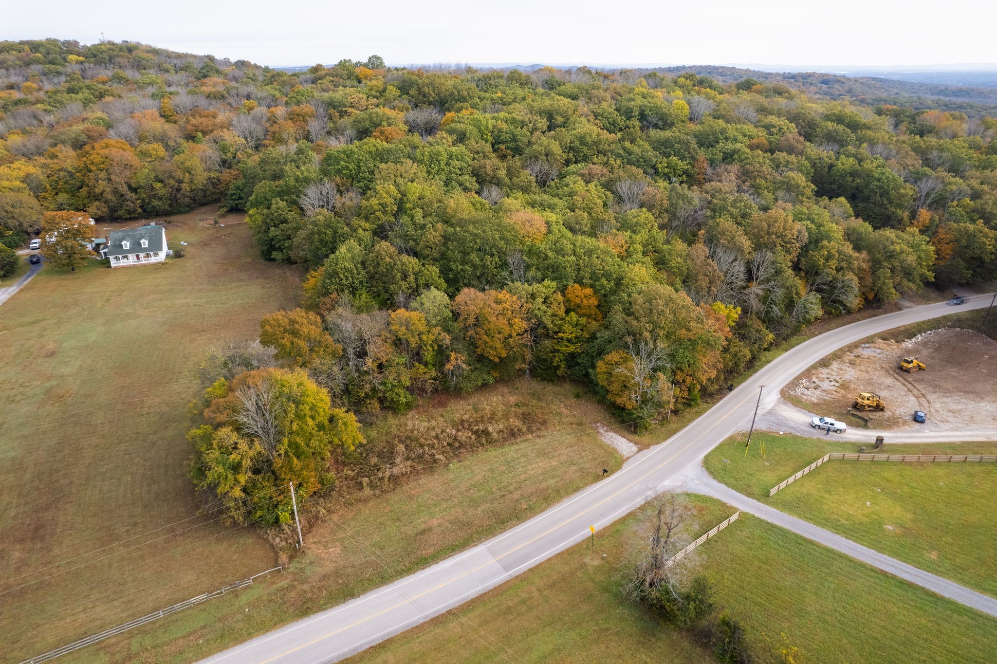 0 Independent Hill Road Arrington, TN 37014 - Photo 4 of 13 a view of a small pool with a yard