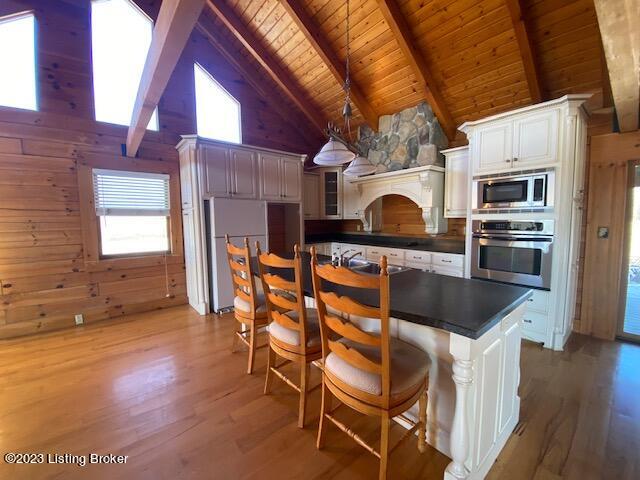 1856 Barnes Road Bardstown, KY 40004 - Photo 8 of 46 Kitchen with island breakfast bar