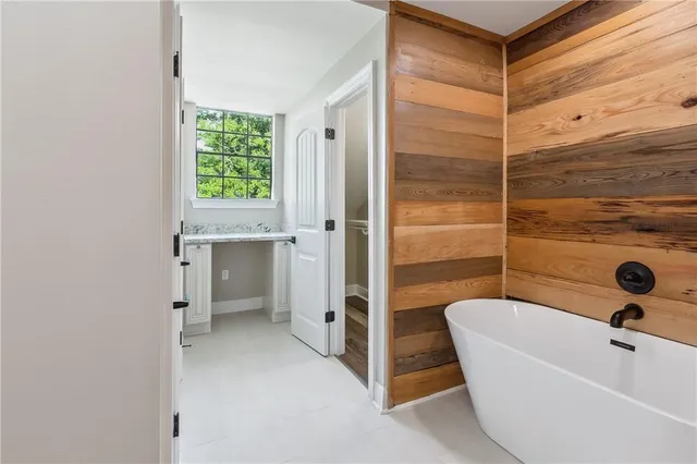 $4,000 | 4233 Bordeaux Drive, Kenner, LA 70065