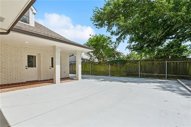 $4,000 | 4233 Bordeaux Drive, Kenner, LA 70065
