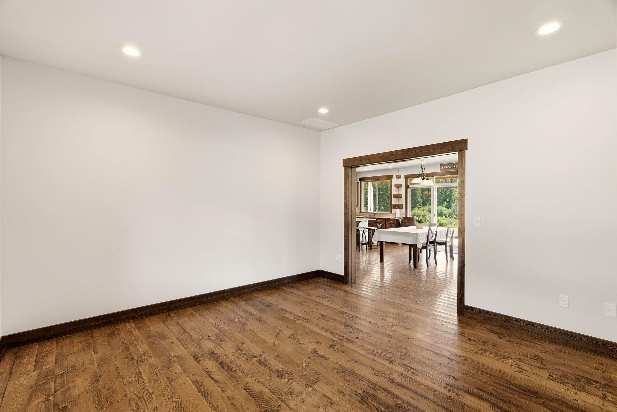 10638 South Hangman Valley Road Spokane, WA 99224 - Photo 19 of 49