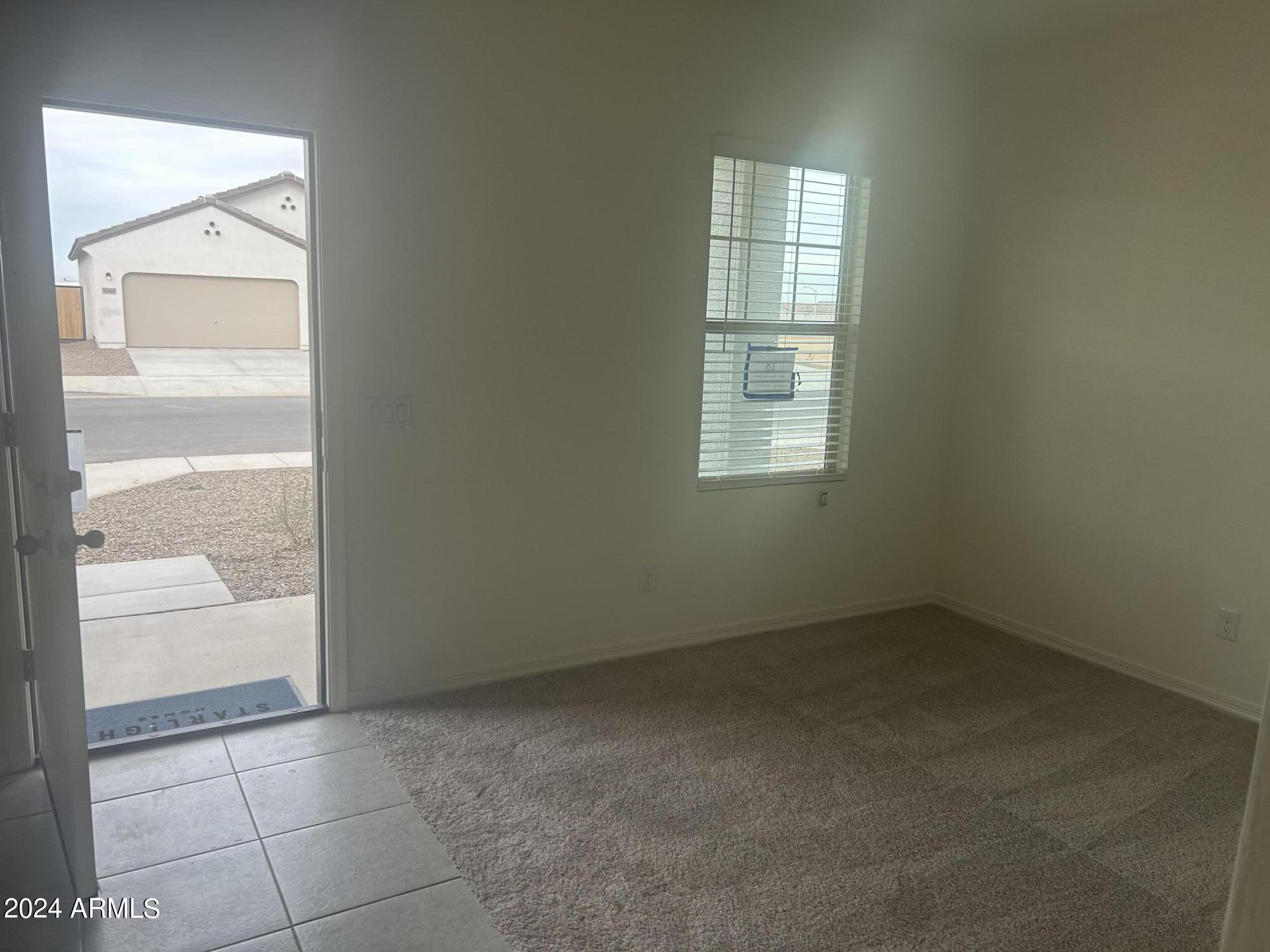 47664 West Old Timer Road Maricopa, AZ 85139 - Photo 5 of 20 IMG_9487