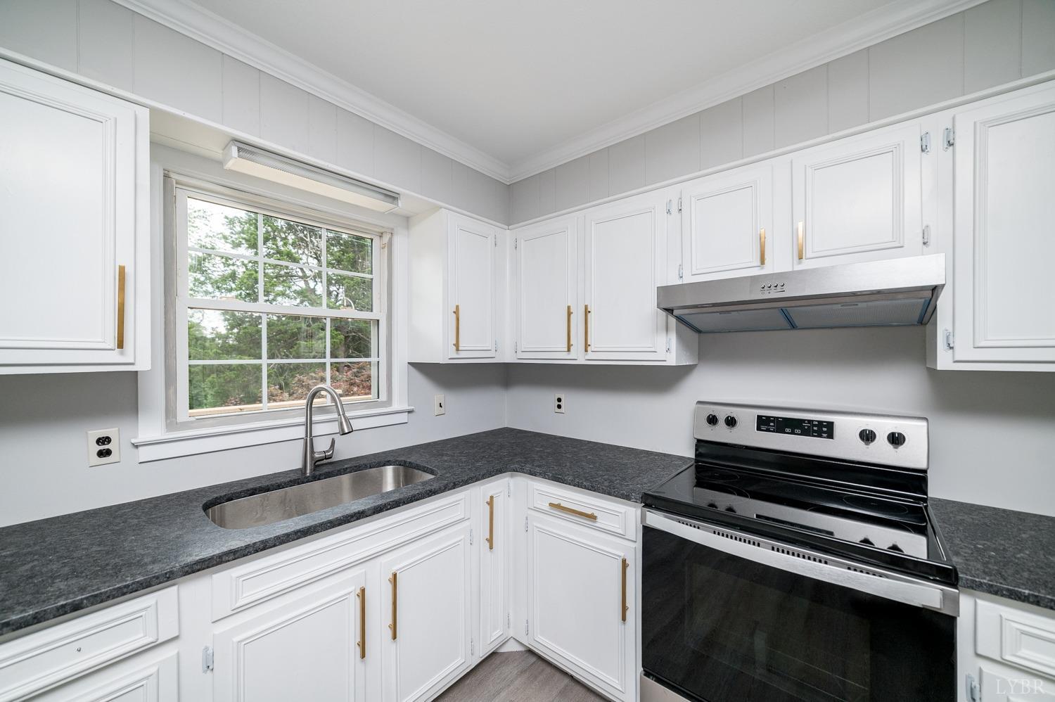 892 Lambs Church Road Altavista, VA 24517 - Photo 12 of 21 Gallery Image 12