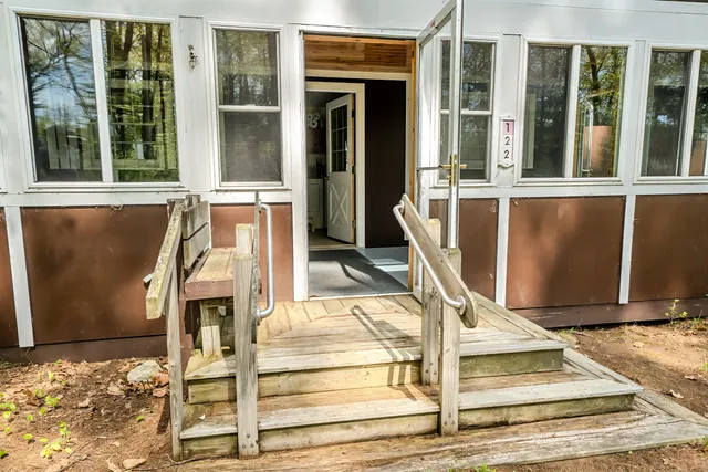 $750,000 | 122 Oak Point Lane, Union, ME 04862