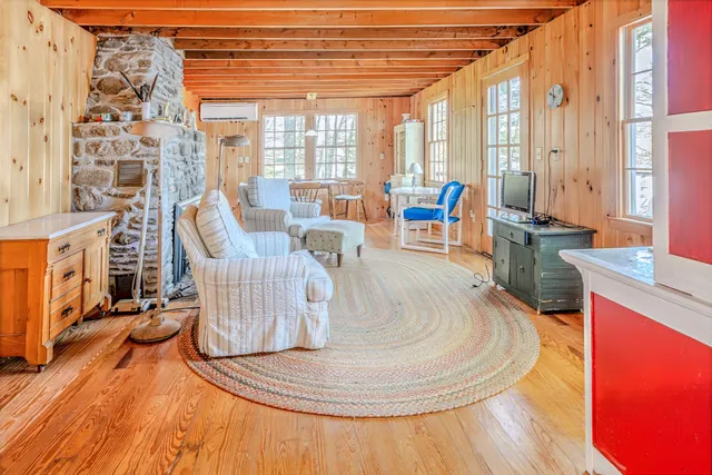 $750,000 | 122 Oak Point Lane, Union, ME 04862