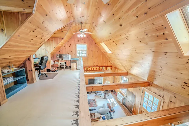 $750,000 | 122 Oak Point Lane, Union, ME 04862