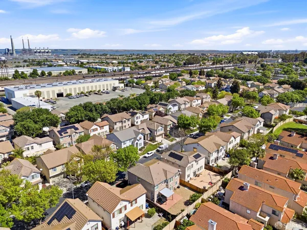 $599,999 | 355 Foxglove Street, Pittsburg, CA 94565