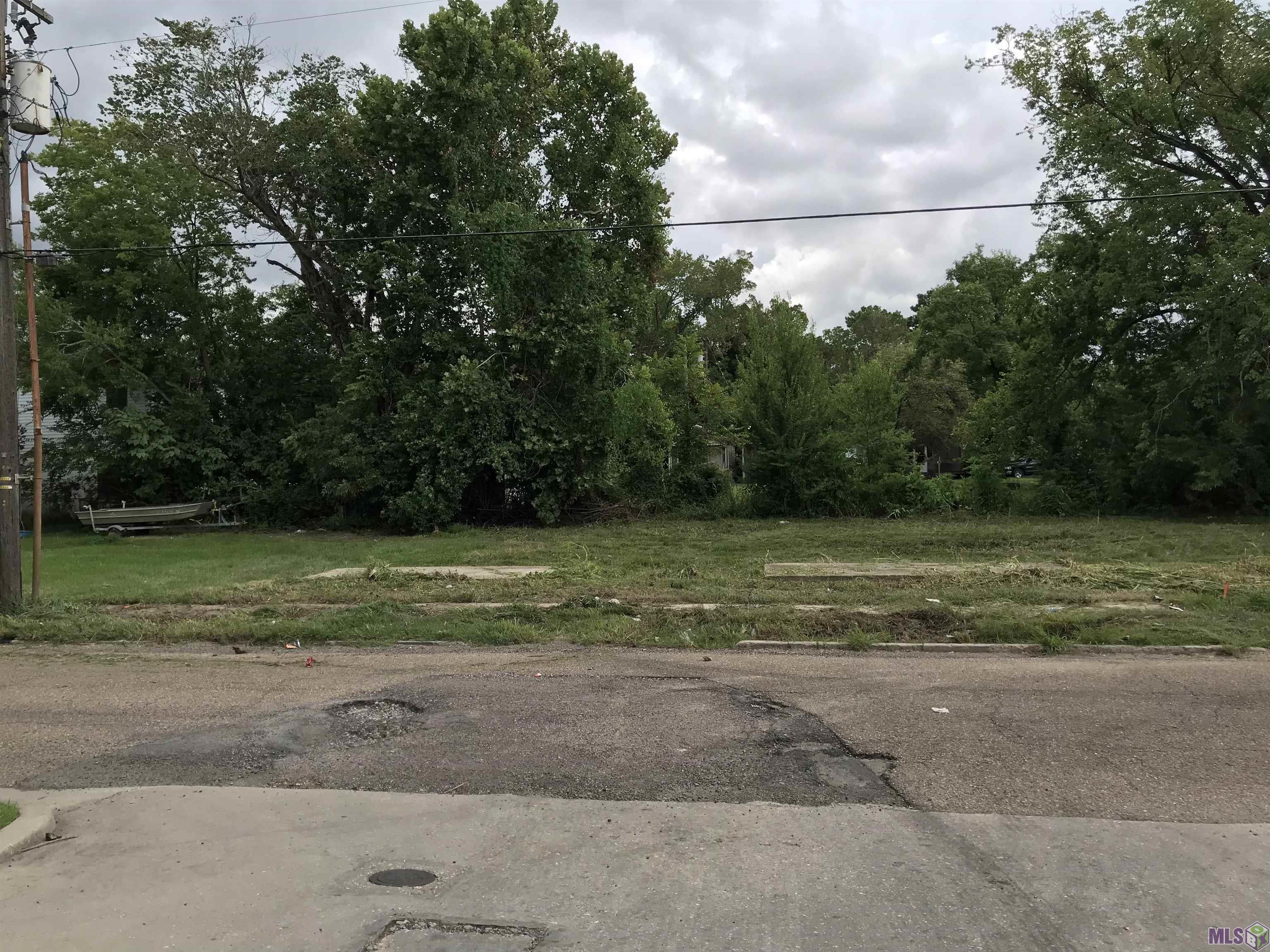 243 South 17th Street Baton Rouge, LA 70802 - Photo 2 of 5