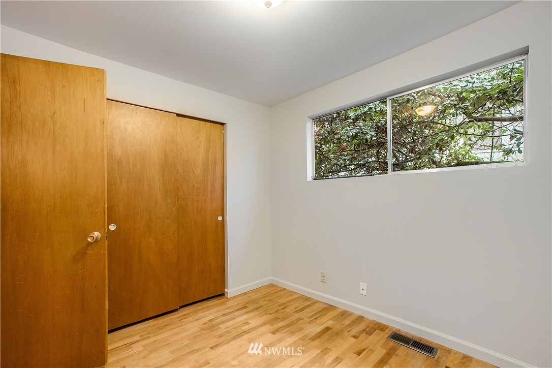 728 15th Street Southwest Edmonds, WA 98020 - Photo 17 of 23 Gallery Image 17