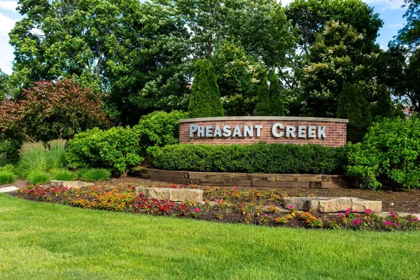 $229,000 | 925 Spring Hill Drive, Unit 311, Northbrook, IL 60062