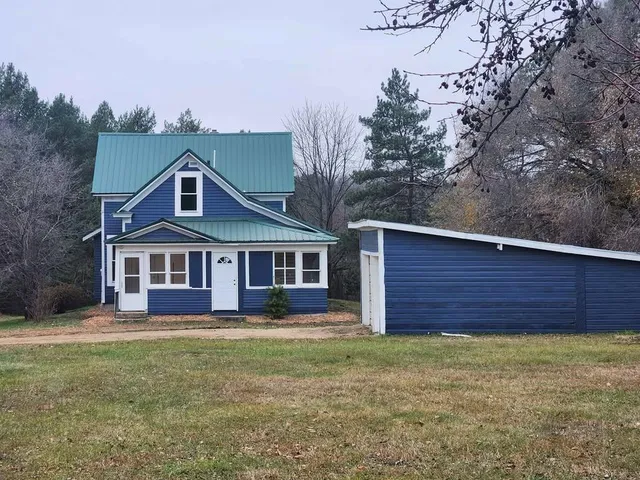 $299,900 | 32098 Birchwood Shore Drive, Underwood, MN 56586