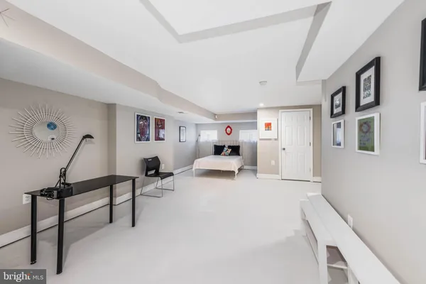 $2,595 | 1929 McCulloh Street, Baltimore, MD 21217