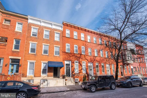 $2,595 | 1929 McCulloh Street, Baltimore, MD 21217