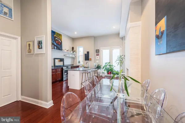 $2,595 | 1929 McCulloh Street, Baltimore, MD 21217