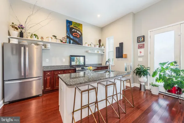 $2,595 | 1929 McCulloh Street, Baltimore, MD 21217