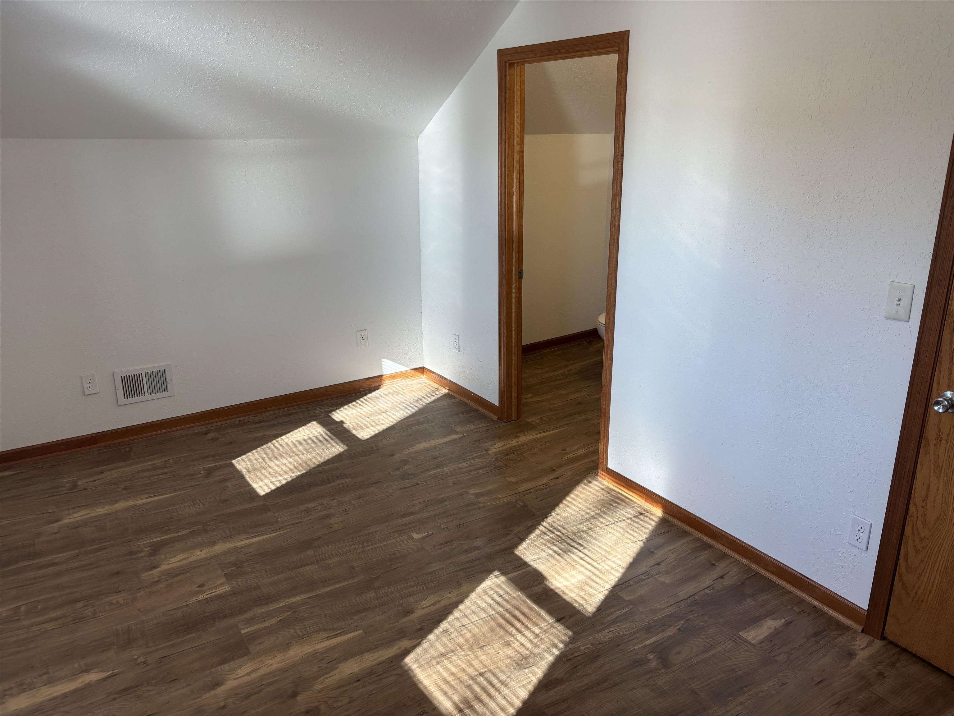 W8518 County Rd F Cascade, WI 53011 - Photo 13 of 14