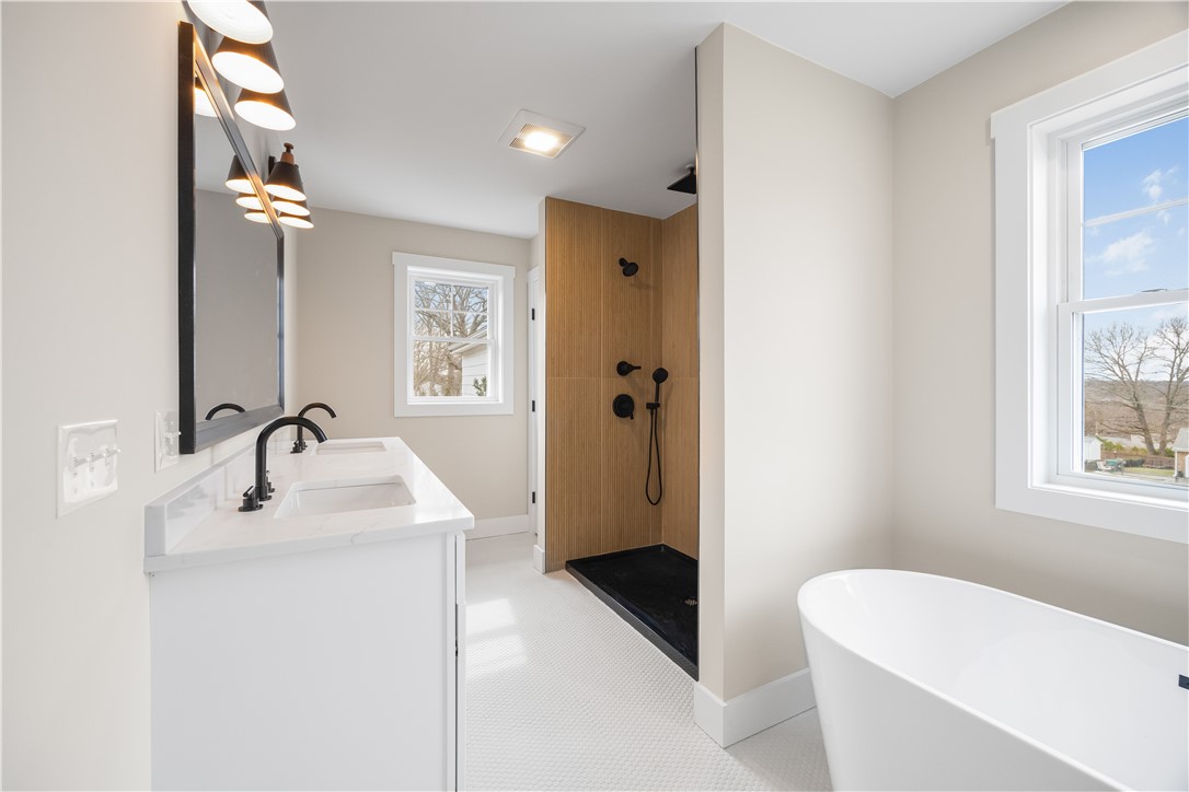 89 St Agnes Avenue Woonsocket, RI 02895 - Photo 21 of 41