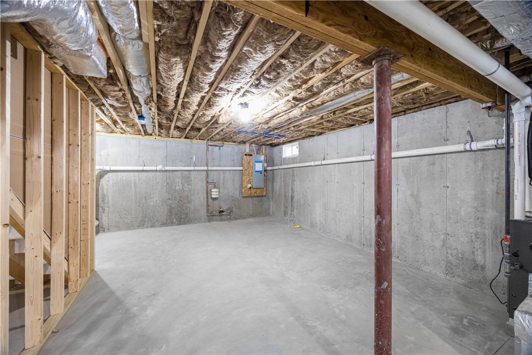 89 St Agnes Avenue Woonsocket, RI 02895 - Photo 35 of 41