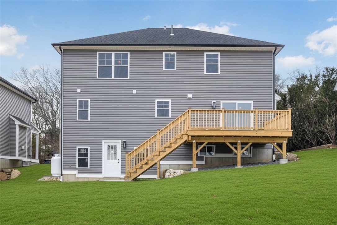 89 St Agnes Avenue Woonsocket, RI 02895 - Photo 39 of 41