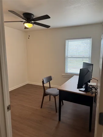 $1,750 | 5607 Collins Road, Houston, TX 77016