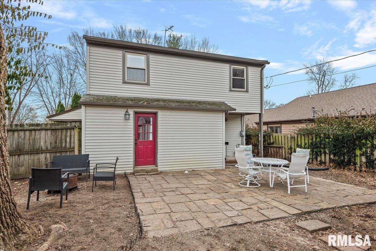 2021 Cardinal Drive Springfield, IL 62704 - Photo 29 of 33