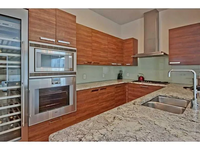 $4,500 | 45 Ivan Allen Jr Boulevard Northwest, Unit 2406, Atlanta, GA 30308