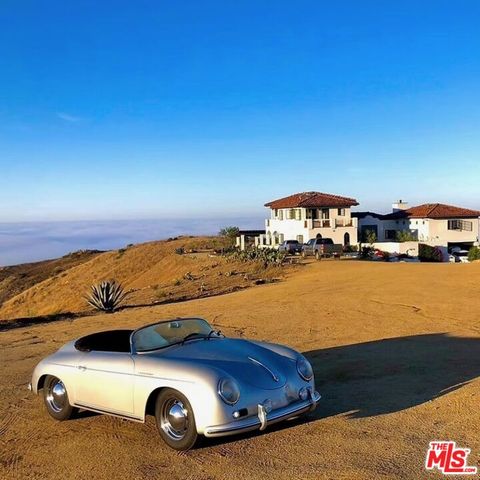 $6,950,000 | 9785 Deer Creek Road, Malibu, CA 90265