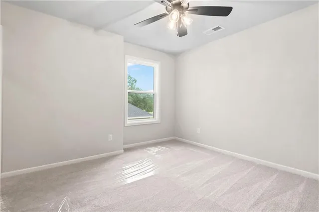 $800,000 | 2620 Northeast Woodland Oak Drive, Lee's Summit, MO 64086