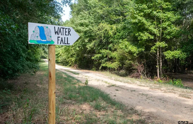 a street sign that is on a pole