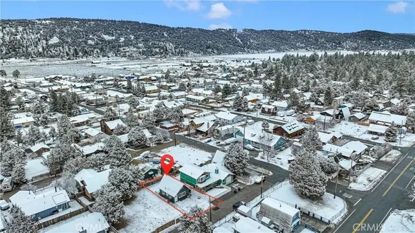 a view of a city