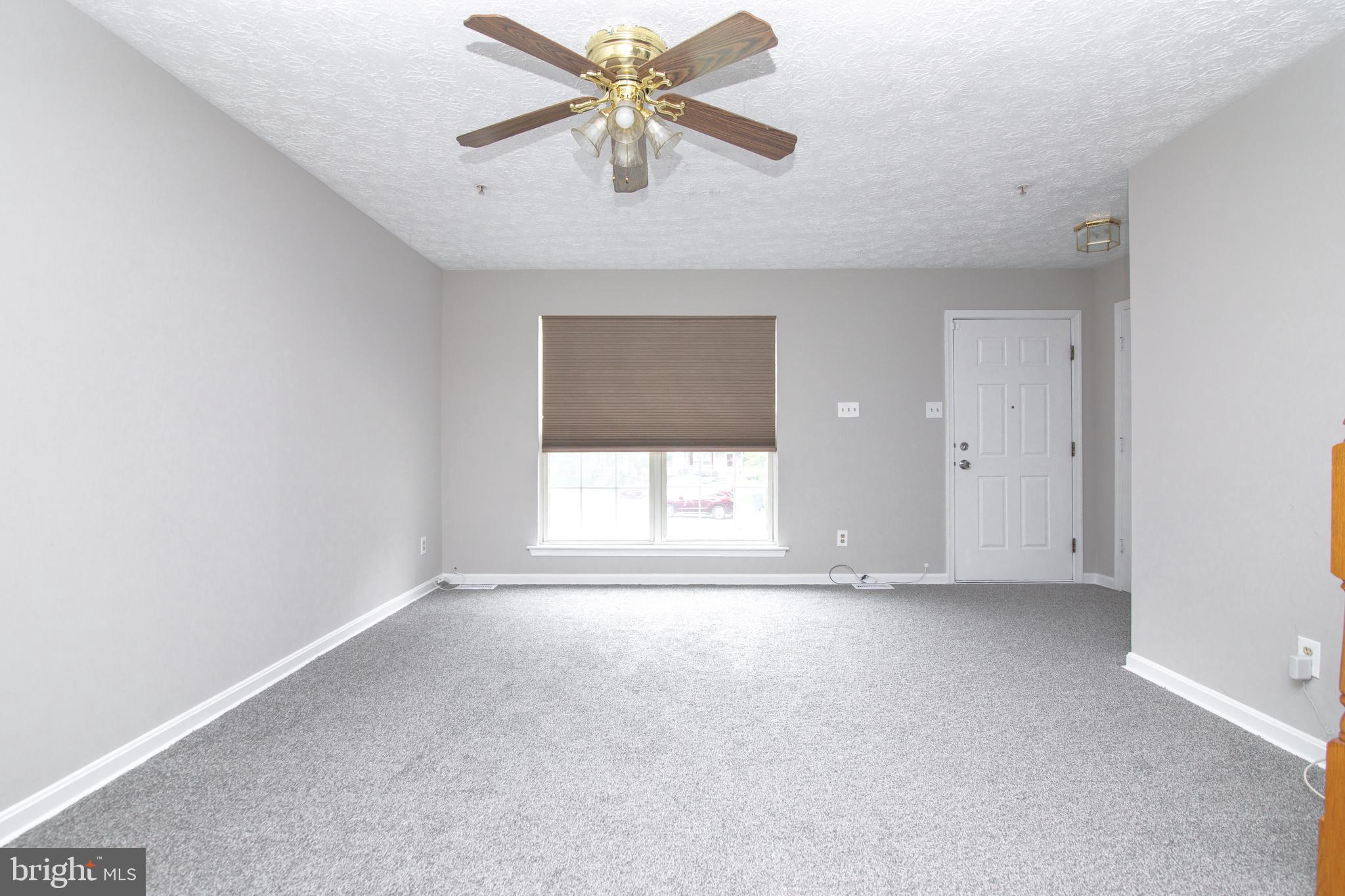 503 Buttonwoods Road Elkton, MD 21921 - Photo 5 of 25 Living room