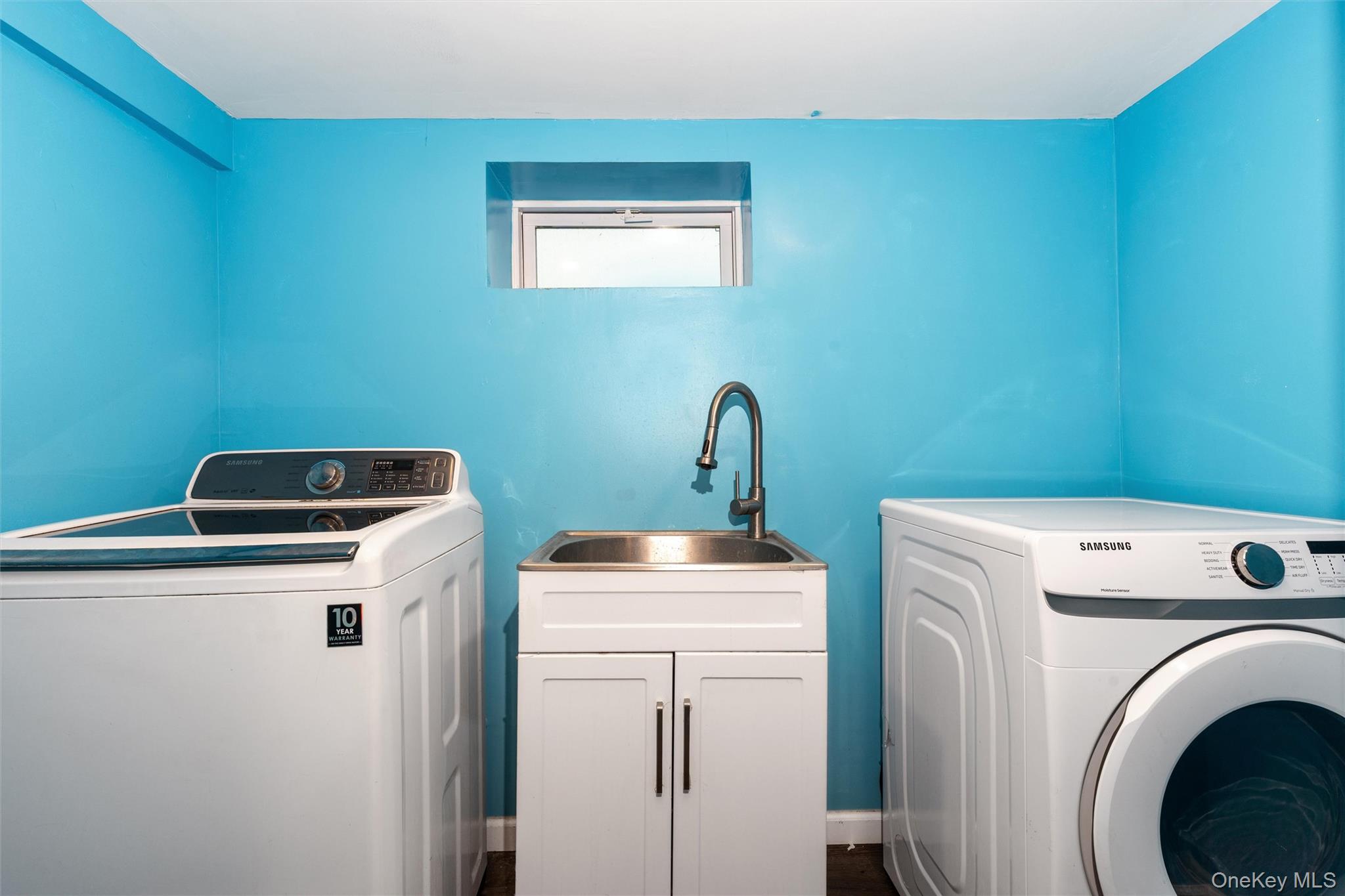 6 Jasper Street Valley Stream, NY 11580 - Photo 14 of 19 a utility room with dryer and washer