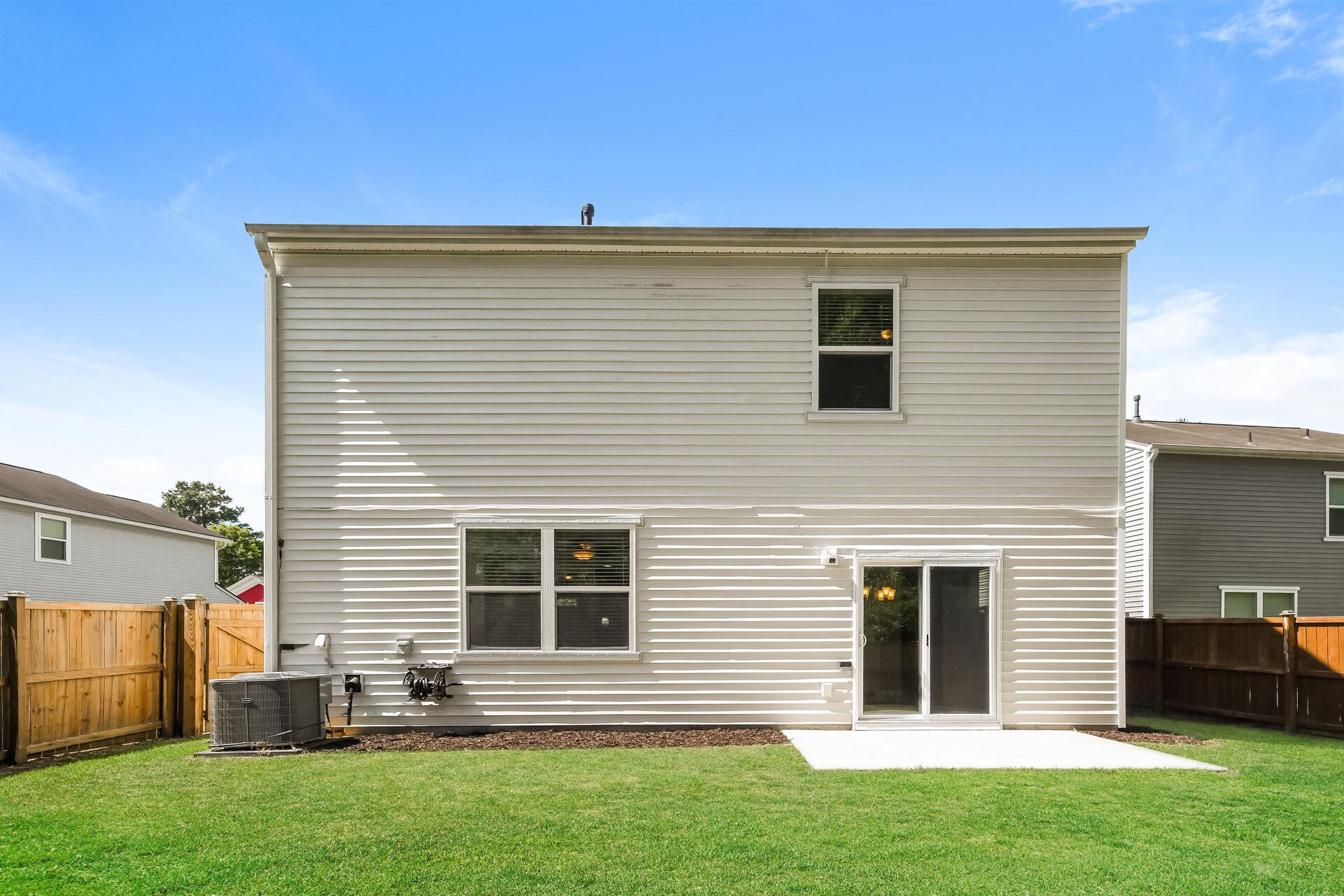 9774 Seed Street Ladson, SC 29456 - Photo 18 of 19 19-photo-Rear-View-36a9cb15-6bdb-405f-a1